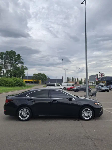 Lexus ES 2017 - 9