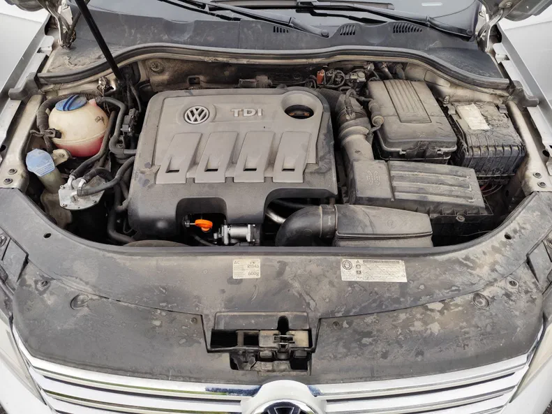 Volkswagen Passat 2011 - 26