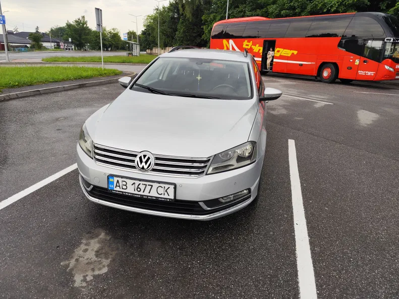 Volkswagen Passat 2011 - 6