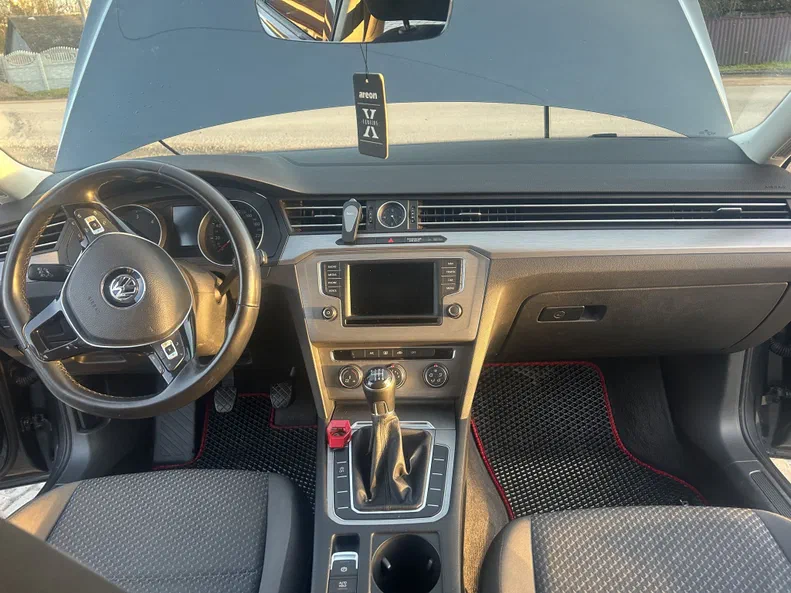Volkswagen Passat 2016 - 7