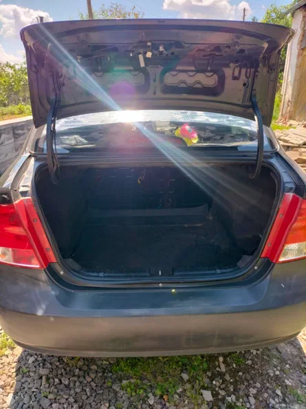 Chevrolet Aveo 2005 - 6