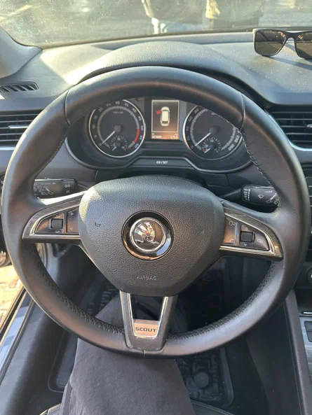 Skoda Octavia 2015 - 13