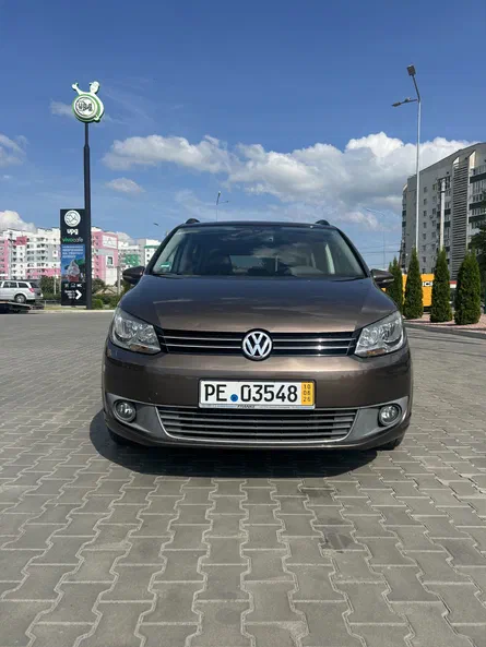 Volkswagen Touran 2010 - 0