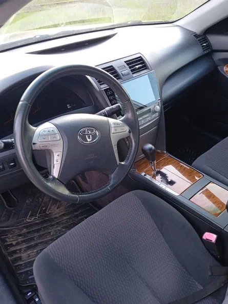 Toyota Camry 2010 - 3