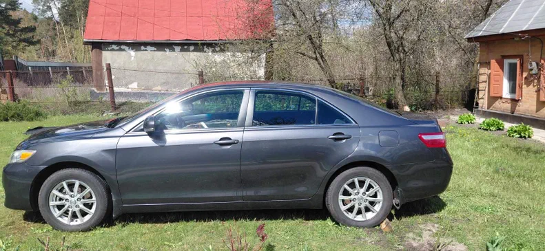 Toyota Camry 2010 - 1