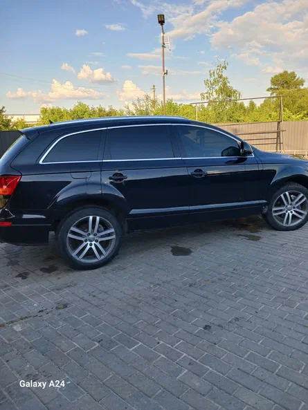 Audi Q7 2008 - 2