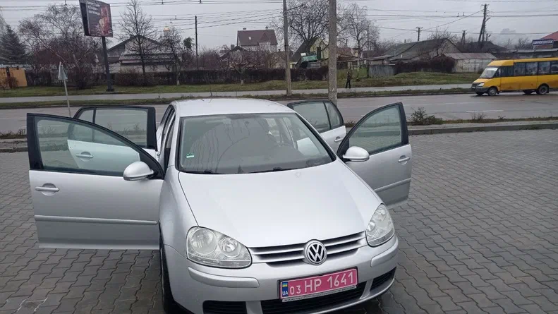 Volkswagen Golf 2008 - 12