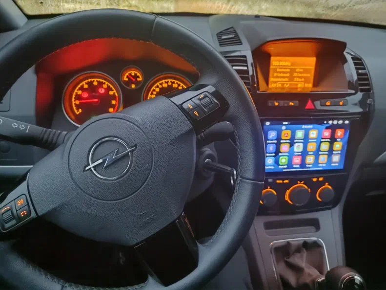 Opel Zafira 2011 - 17