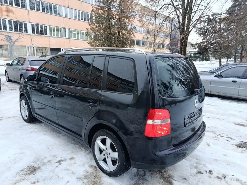 Volkswagen Touran 2004 - 5
