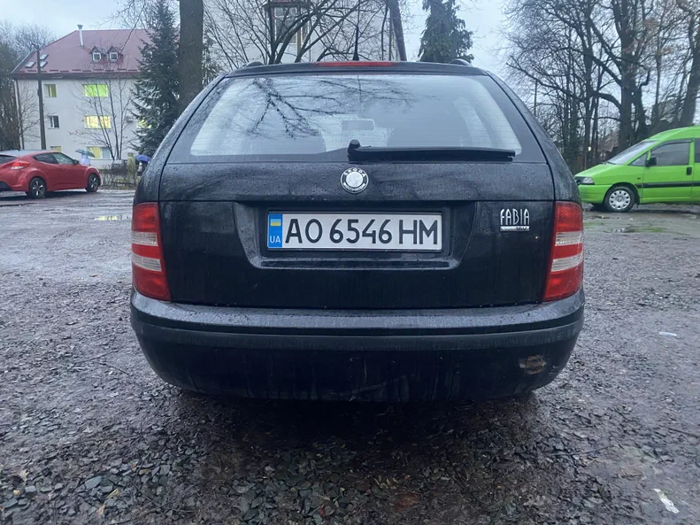 Skoda Fabia 2005 - 6