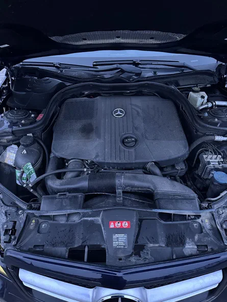 Mercedes-Benz E-Клас 2010 - 22