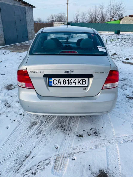 Chevrolet Aveo 2005 - 10