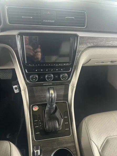 Volkswagen Passat 2018 - 21