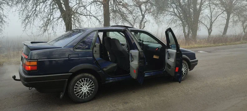 Volkswagen Passat 1992 - 3