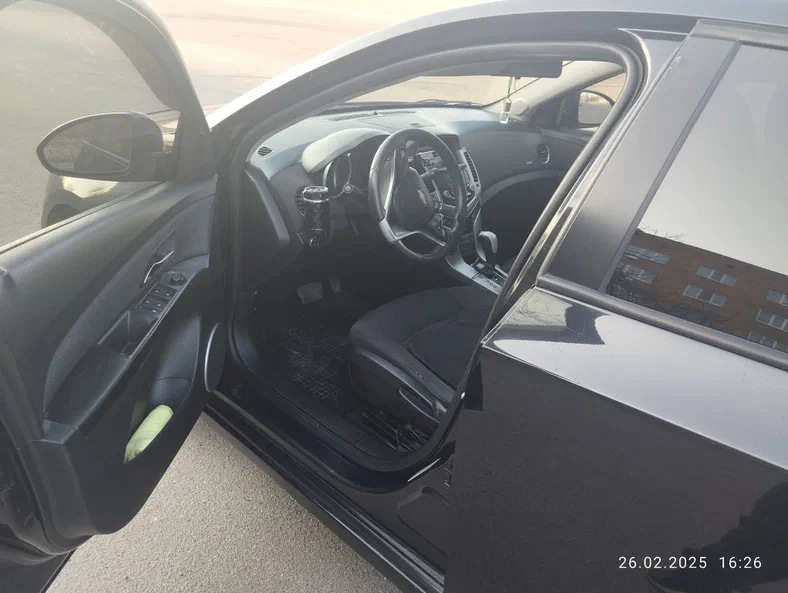 Chevrolet Cruze 2011 - 5