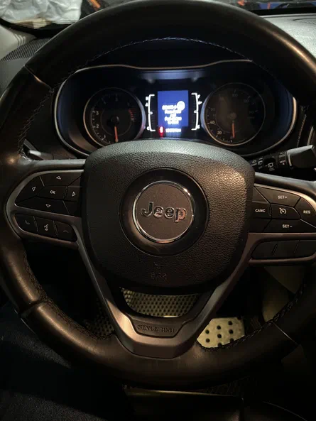 Jeep Cherokee 2019 - 6