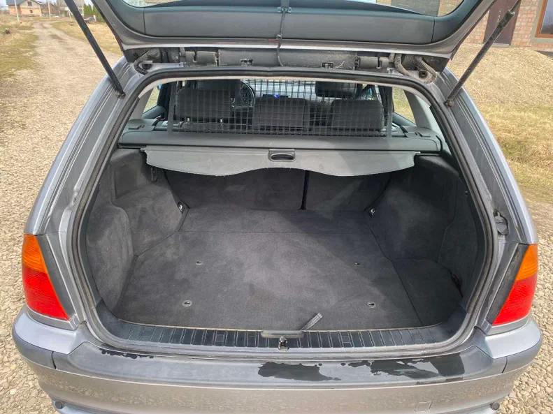 BMW 3 серія 2004 - 10