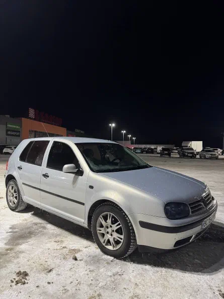 Volkswagen Golf 1998