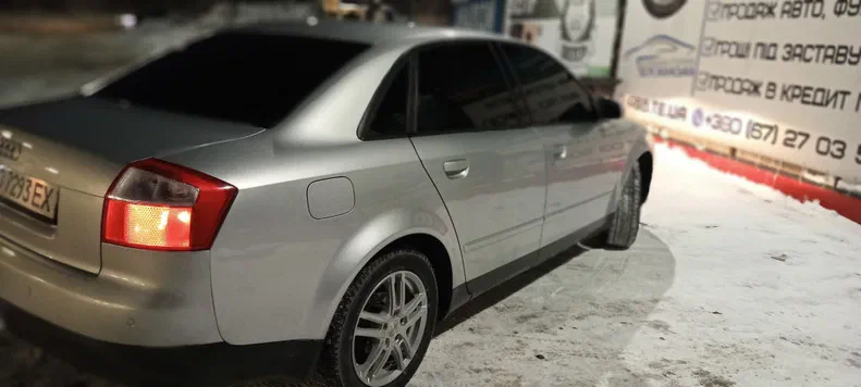 Audi A4 2001 - 5