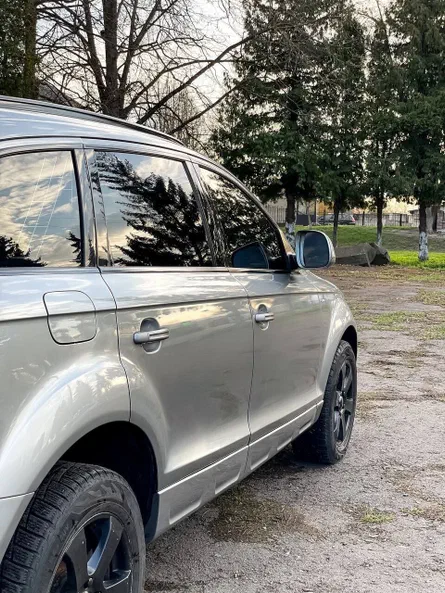 Audi Q7 2007 - 10