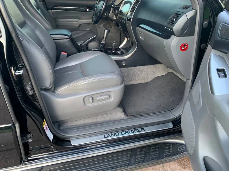 Toyota Land Cruiser 2008 - 27