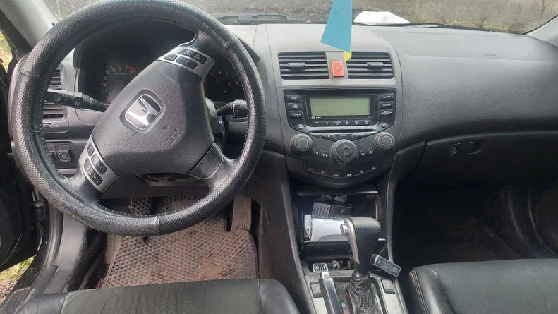 Honda Accord 2005 - 8