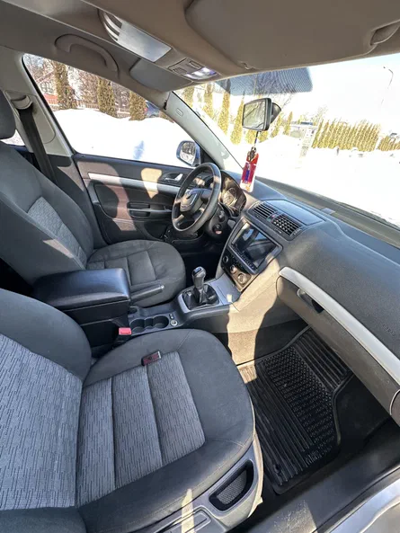 Skoda Octavia 2011 - 19