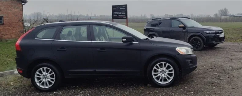 Volvo XC60 2009 - 10