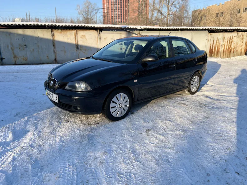 SEAT Cordoba 2008 - 3