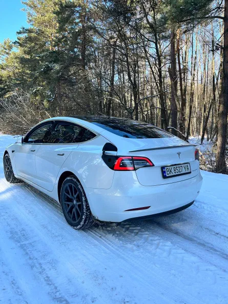 Tesla Model 3 2019 - 7