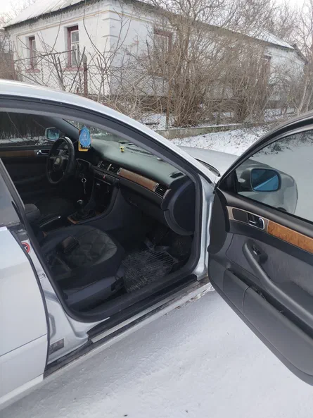 Audi A6 1997 - 6