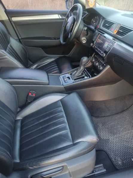 Skoda Superb 2016 - 13