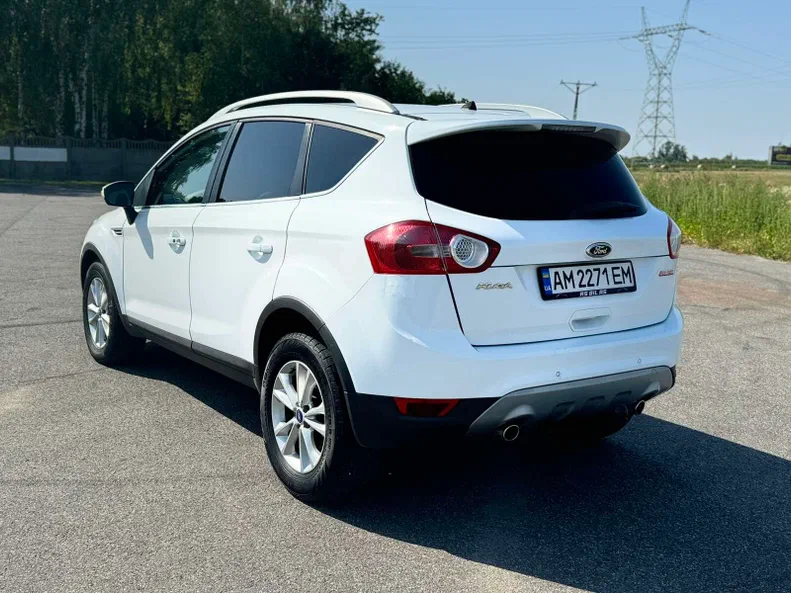 Ford Kuga 2012 - 5