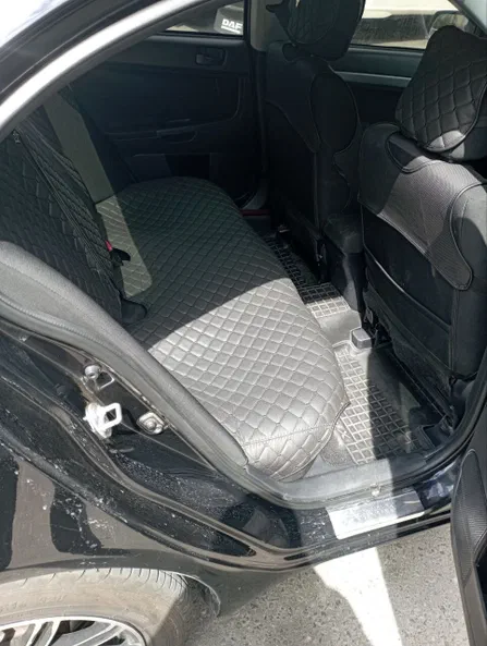 Mitsubishi Lancer 2011 - 3