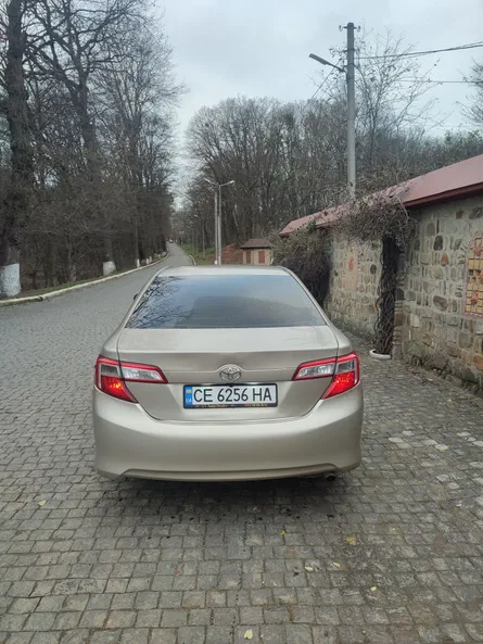 Toyota Camry 2014 - 13
