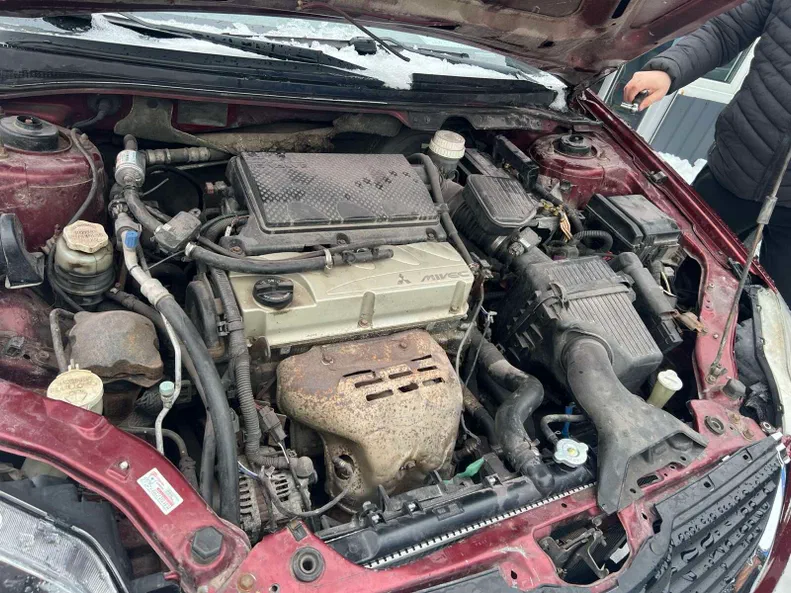 Mitsubishi Galant 2005 - 7