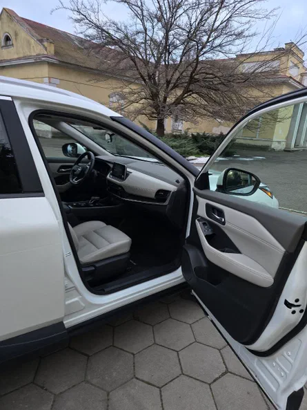 Nissan Rogue 2024 - 23