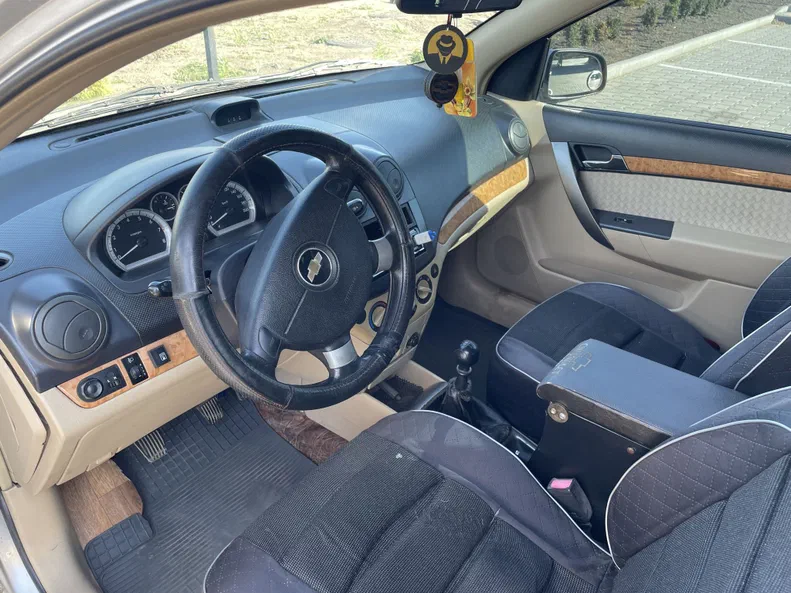 Chevrolet Aveo 2007 - 12