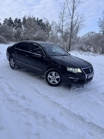 Volkswagen Passat 2008 - 11