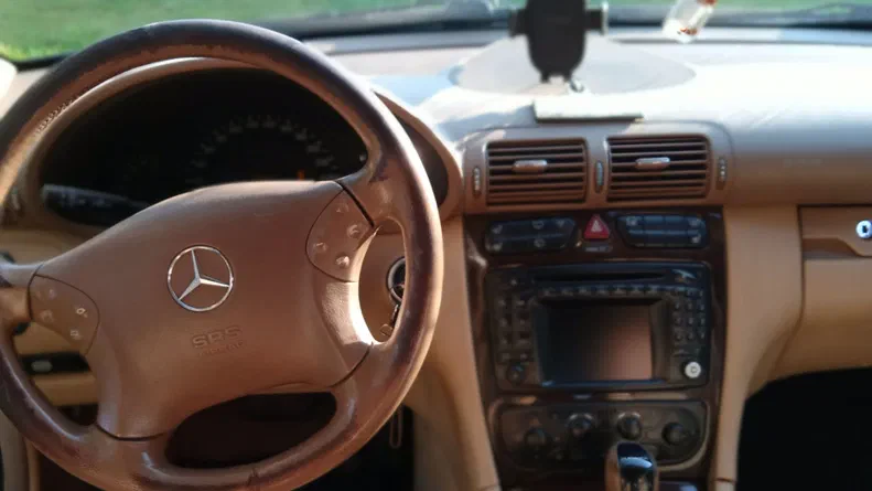 Mercedes-Benz C-Клас 2001 - 6