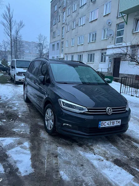 Volkswagen Touran 2019