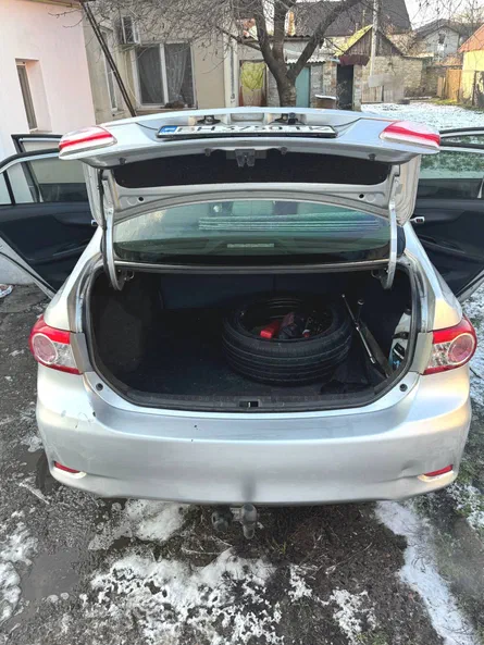 Toyota Corolla 2011 - 13