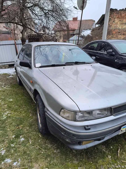 Mitsubishi Galant 1989 - 6