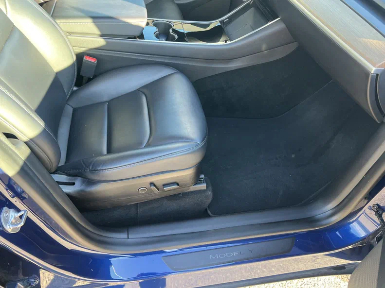 Tesla Model Y 2021 - 20