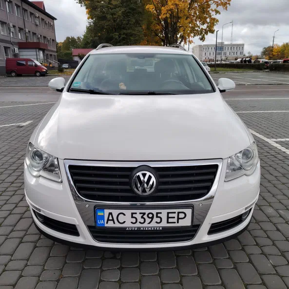 Volkswagen Passat 2010
