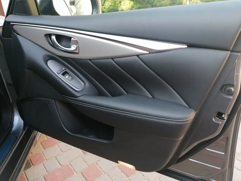 Infiniti Q50 2020 - 10