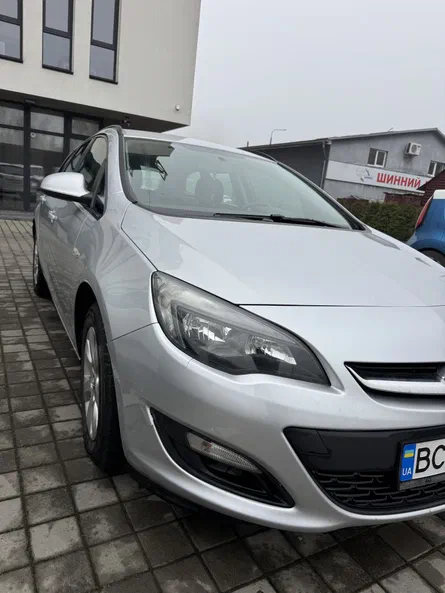 Opel Astra 2015 - 18