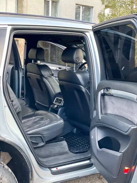 Audi Q7 2007 - 8