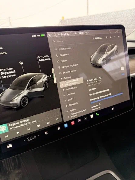 Tesla Model Y 2021 - 5