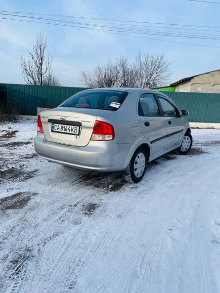 Chevrolet Aveo 2005 - 3